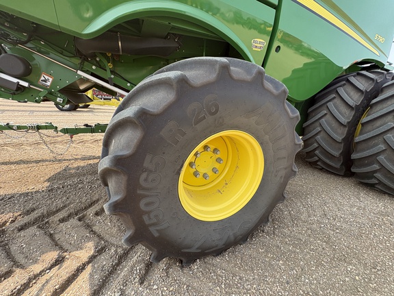 Used 2021 John Deere S790 Combines at Horizon Ag & Turf in Lloydminster, AB - Photo14