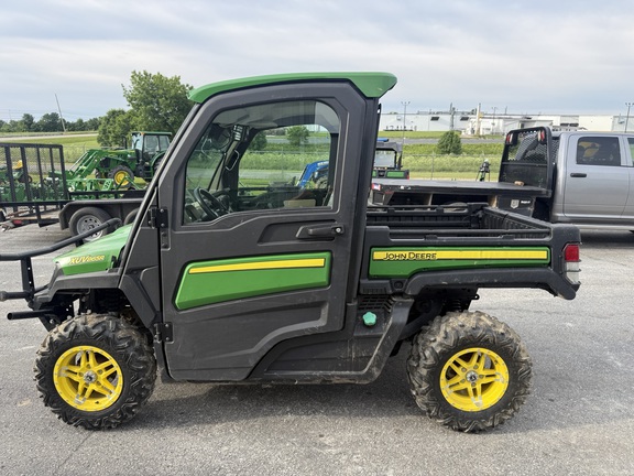 XUV865R Diesel Premium Cab