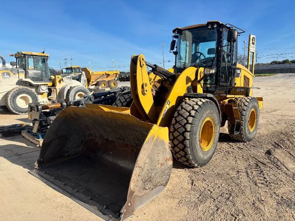 Photo of a 2014 Caterpillar 924K