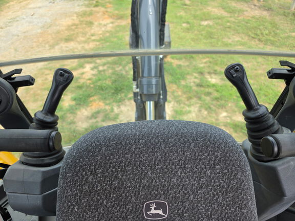 0 John Deere 410 P