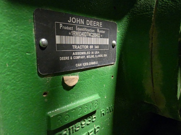 2022 John-Deere 8R 340