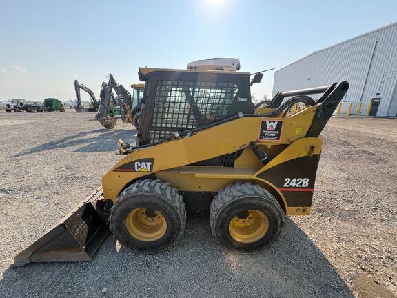 2006 Caterpillar 242B