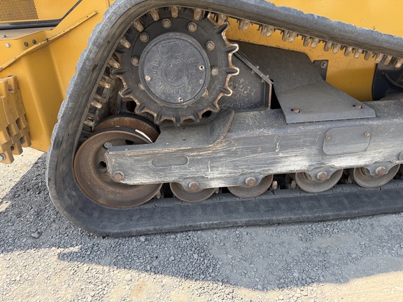 2022 John Deere 333G