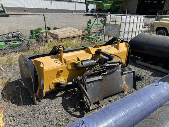 2022 John Deere 333G