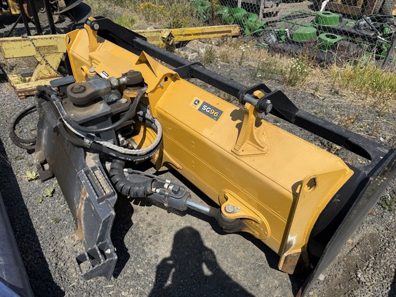2022 John Deere 333G