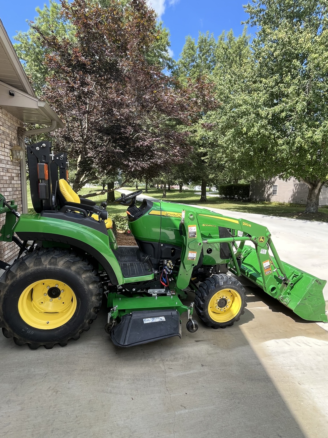 2018 John Deere 2038R