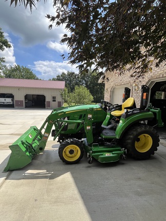 Photo of 2018 John Deere 2038R