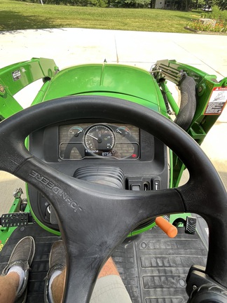 Photo of 2018 John Deere 2038R