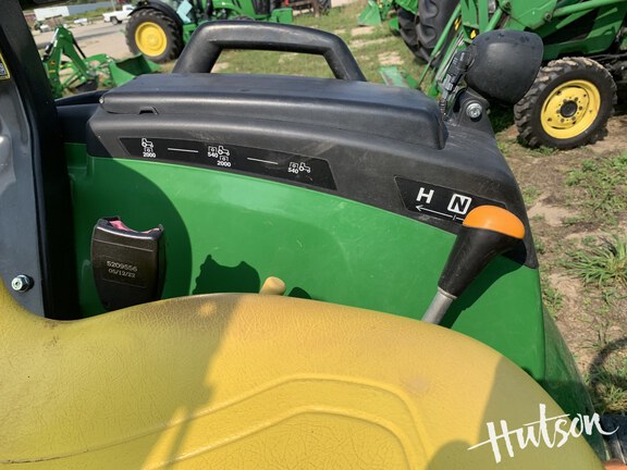 Photo of 2022 John Deere 2038R