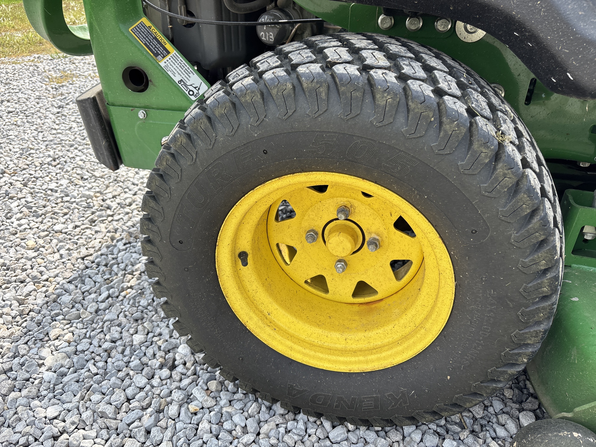 Used 2022 John Deere Z930M Zero Turn Mowers at Koenig Equipment in Urbana, OH - PhotoXL7