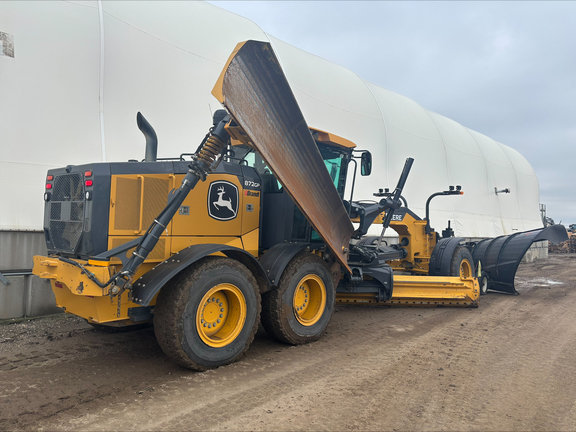 2021 John Deere 872G