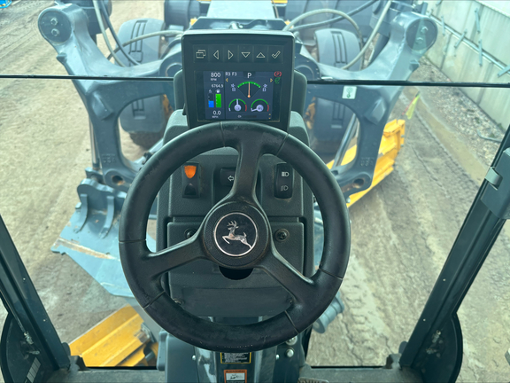 2021 John Deere 872G