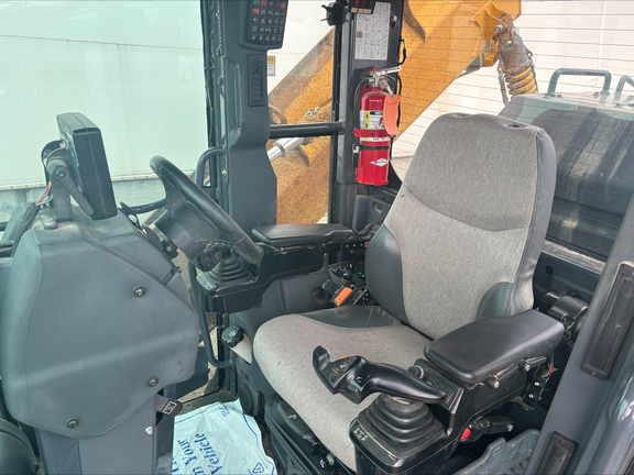 2021 John Deere 872G