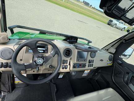 Used 2024 John Deere XUV 835R ATVs & Gators at Horizon Ag & Turf in Lloydminster, AB - Photo7