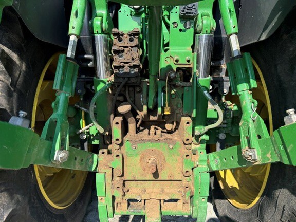 Photo of 2023 John Deere 6R 145