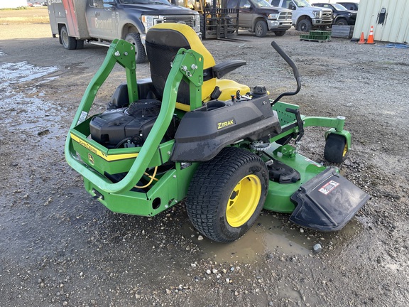 2020 John Deere Z735E