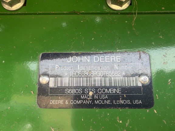 Photo of 2016 John Deere S680