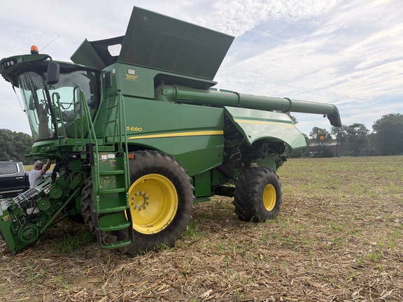Photo of 2016 John Deere S680