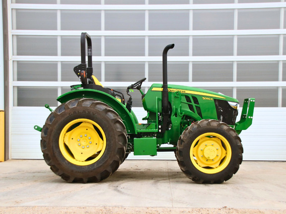 New In-Stock 2026 John Deere 5050E Tractor Compact Utility Tractors at Horizon Ag & Turf in Horizon Ag & Turf,  - Photo2