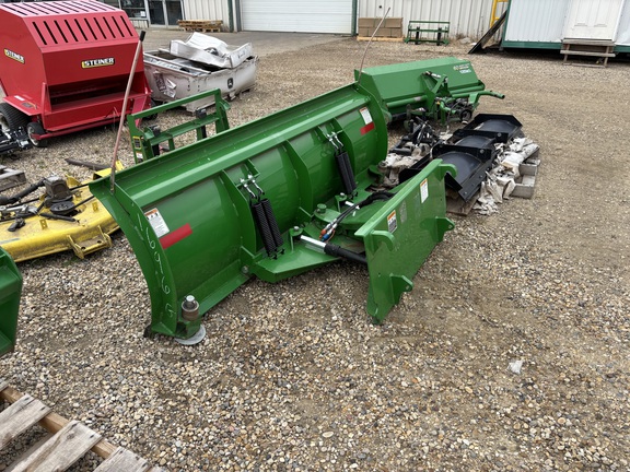 Used 2011 Frontier AF11G Compact Utility Tractor Attachments at Horizon Ag & Turf in Edmonton West, AB - Photo2