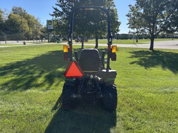 Used 2023 John Deere 1025R Compact Utility Tractors at Koenig Equipment in Knightstown, IN - Photo5