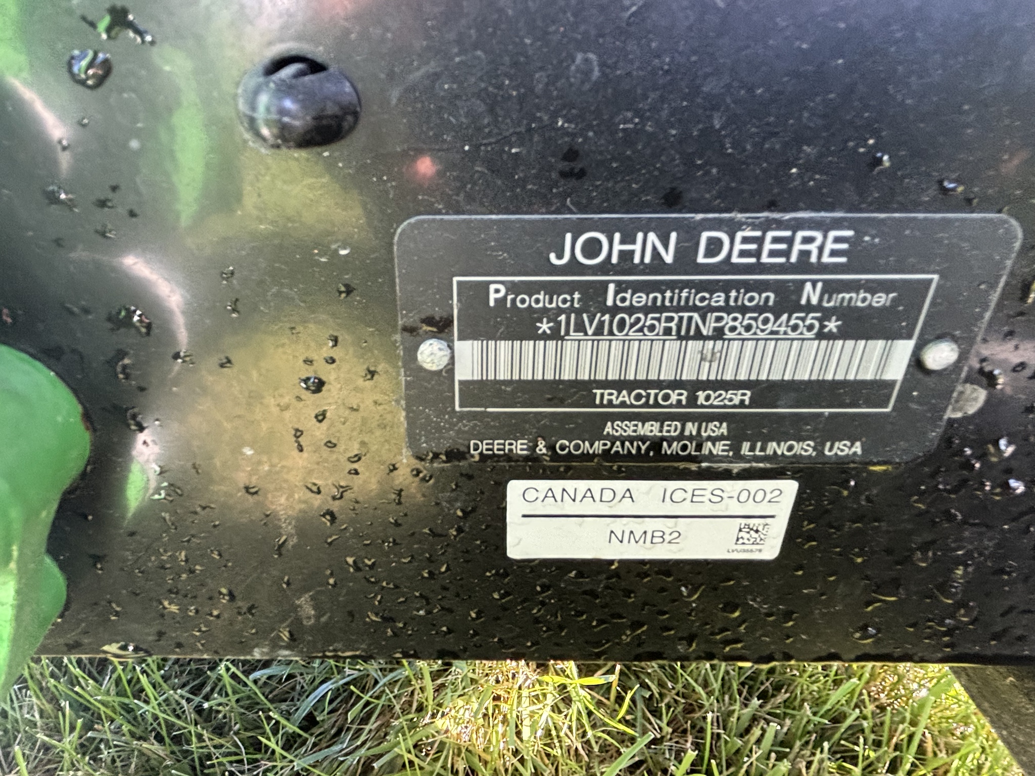 Used 2023 John Deere 1025R Compact Utility Tractors at Koenig Equipment in Knightstown, IN - PhotoXL11