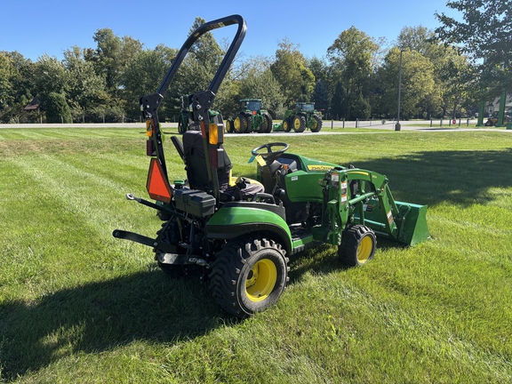 Used 2023 John Deere 1025R Compact Utility Tractors at Koenig Equipment in Knightstown, IN - Photo4