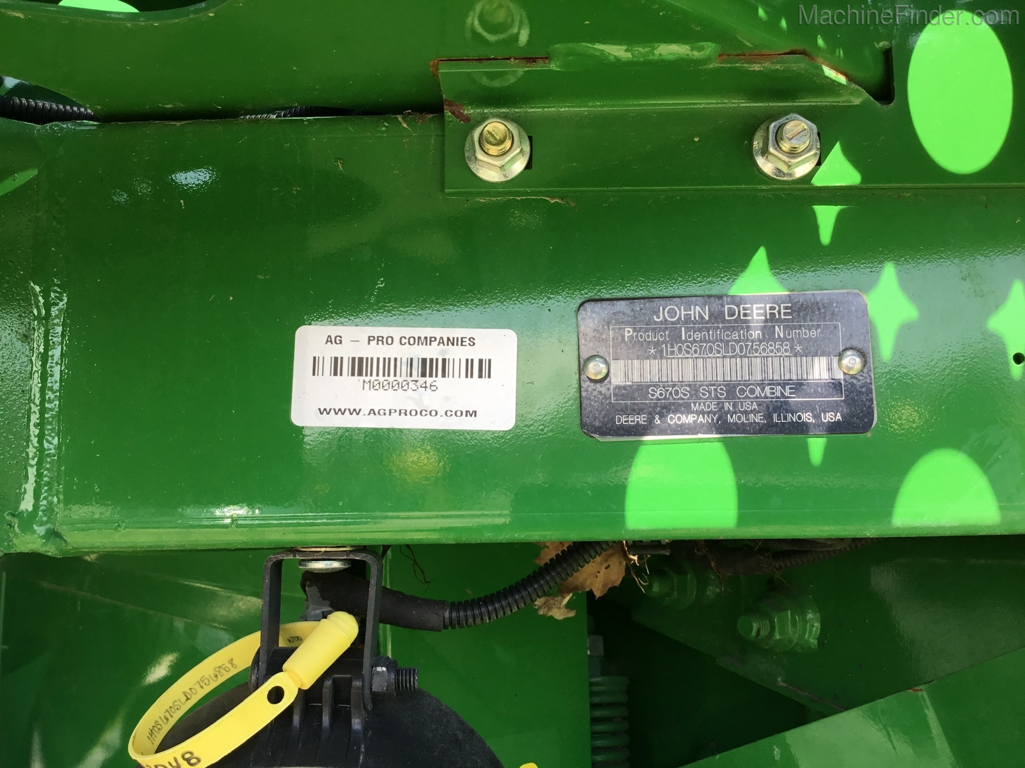 2013 John Deere S670 Image 3