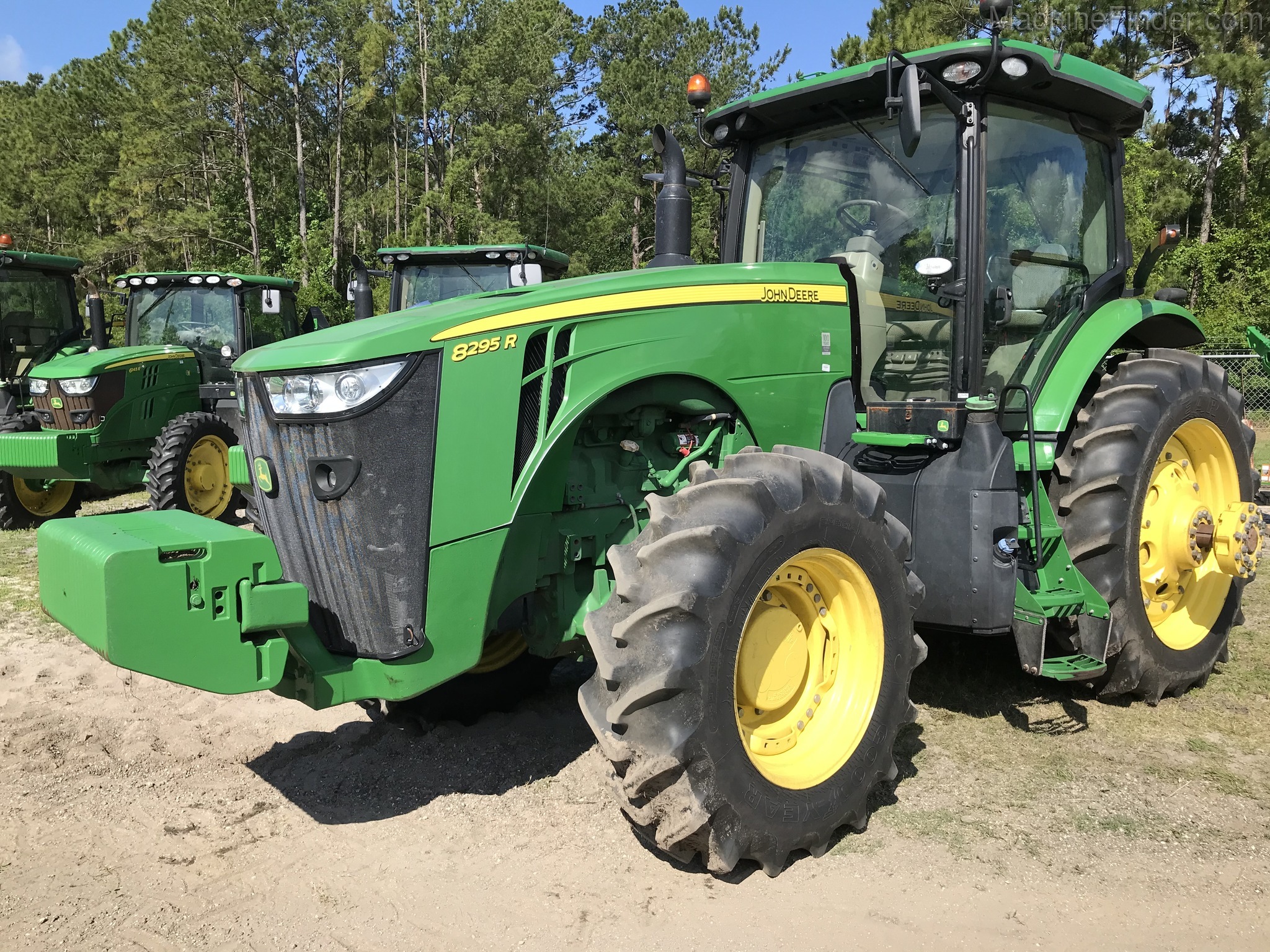 2018 John Deere 8295R Image 1