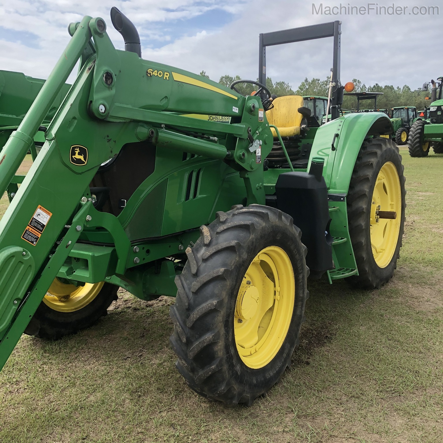 2017 John Deere 6130M Image 2