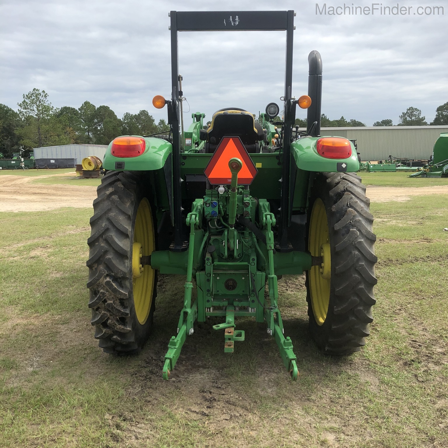 2017 John Deere 6130M Image 6