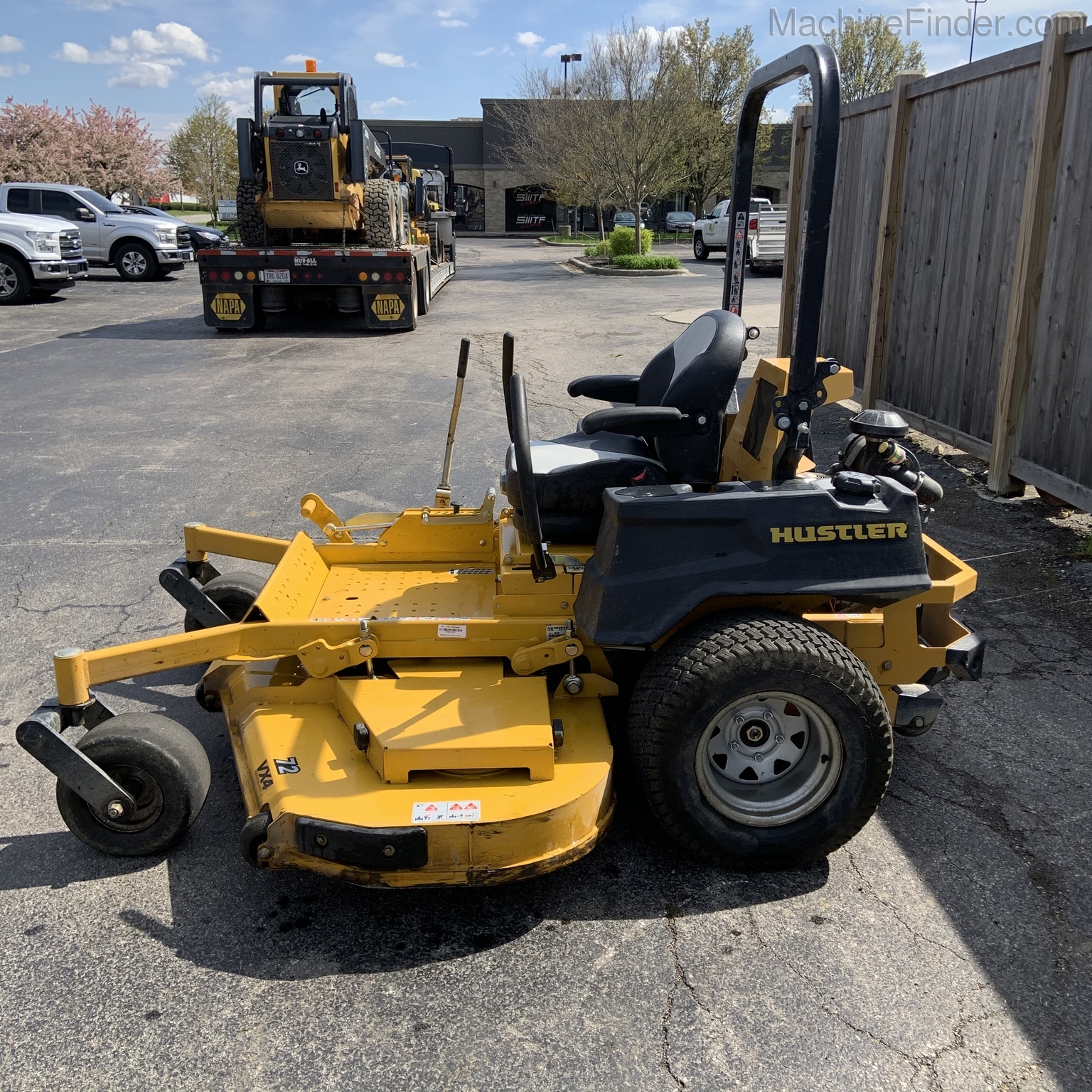 2019 Hustler SUPER Z Image 3