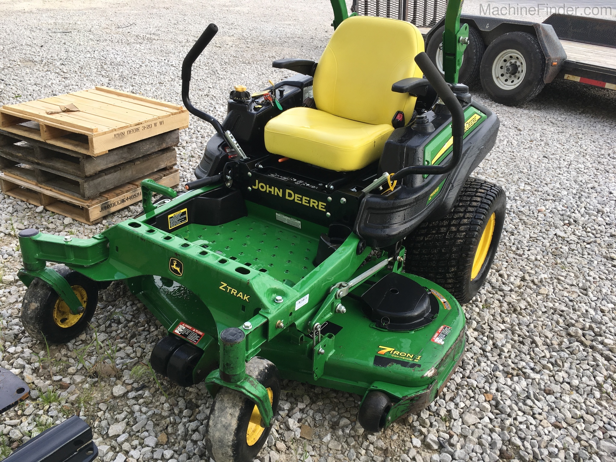 2016 John Deere Z915B Image 4
