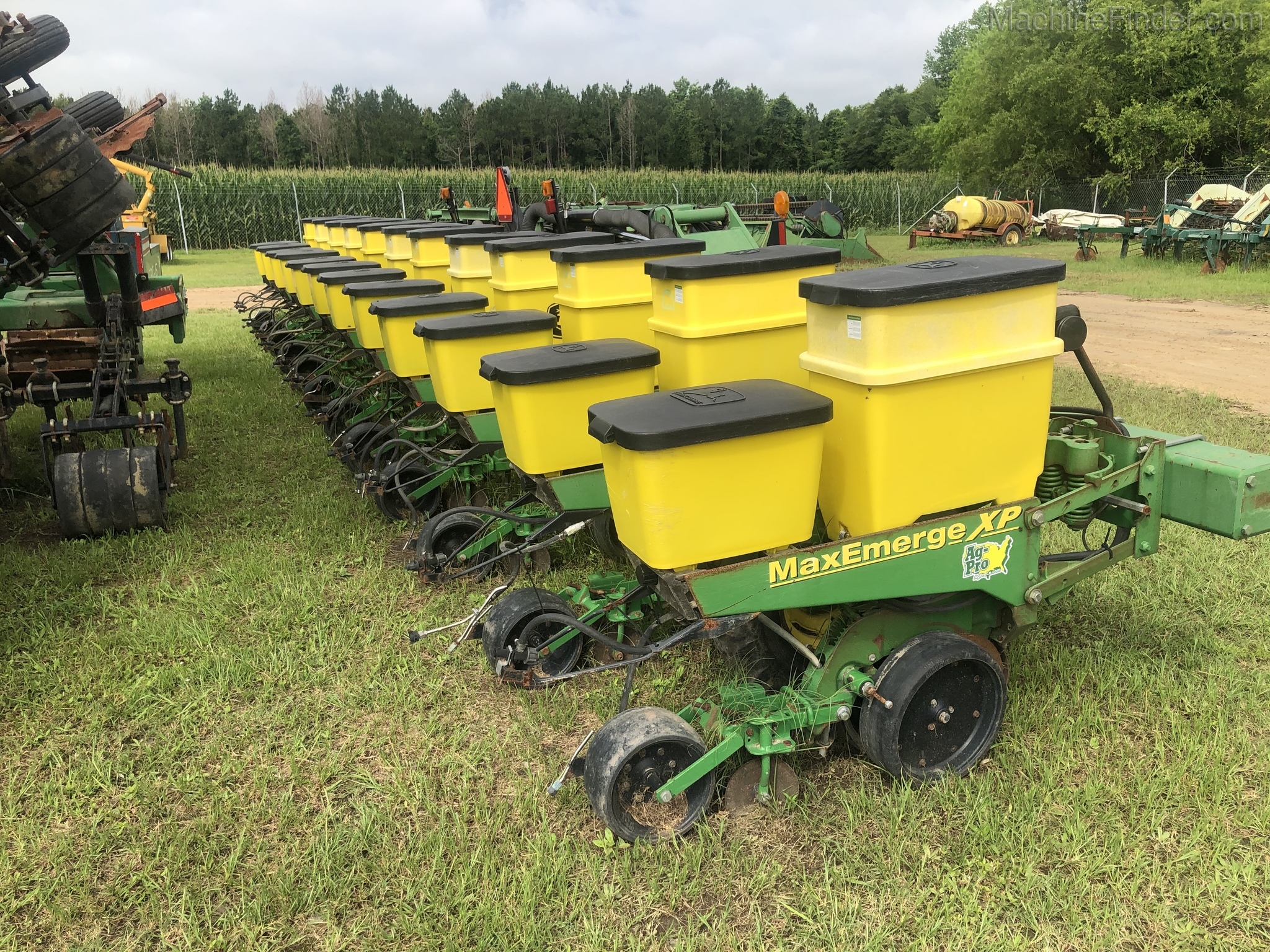 2007 John Deere 1720 Image 3