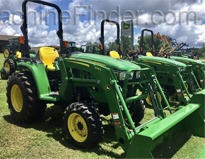 2020 John Deere 3032E Image 2