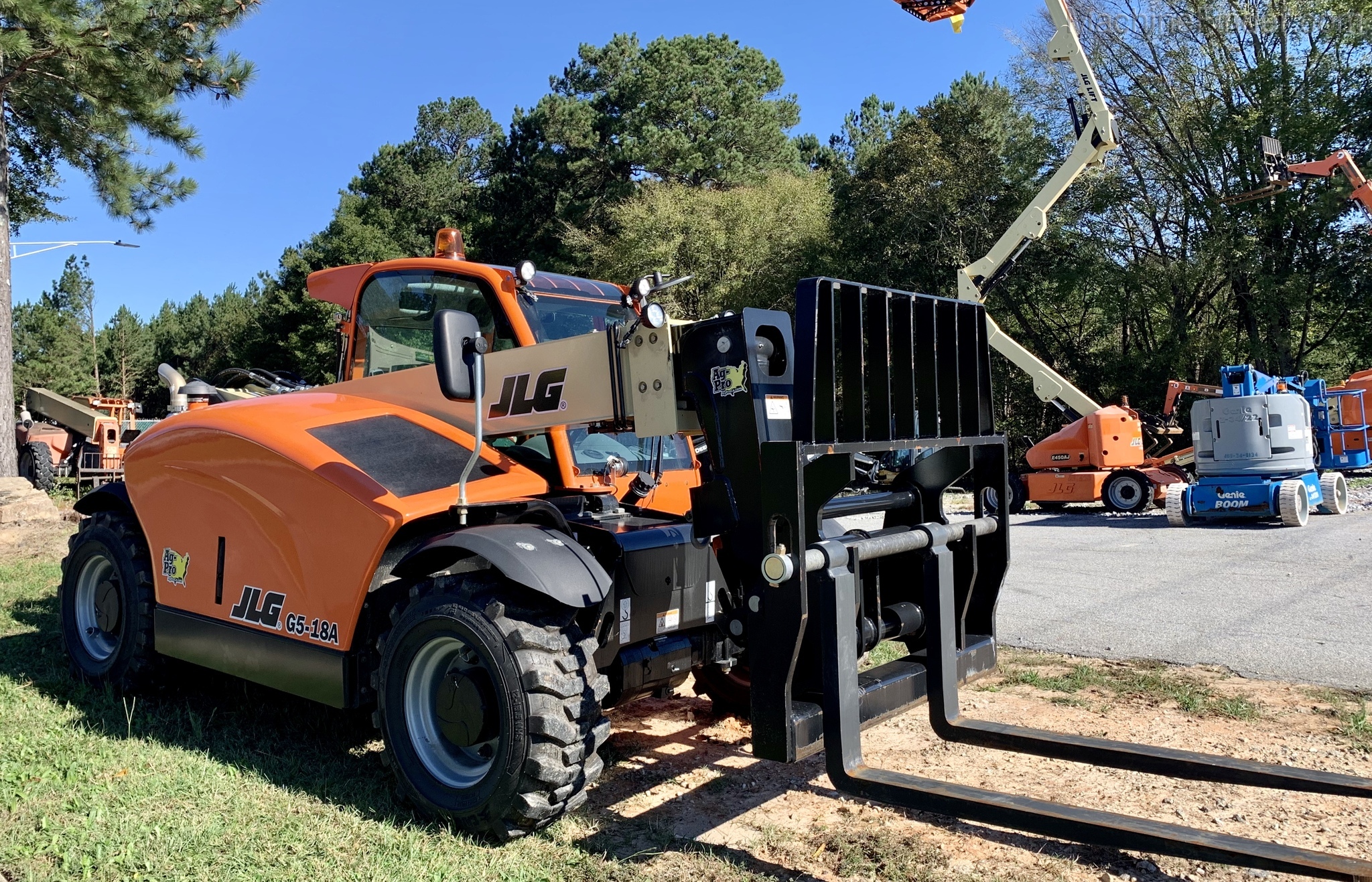 2020 JLG G5-18A Image 4