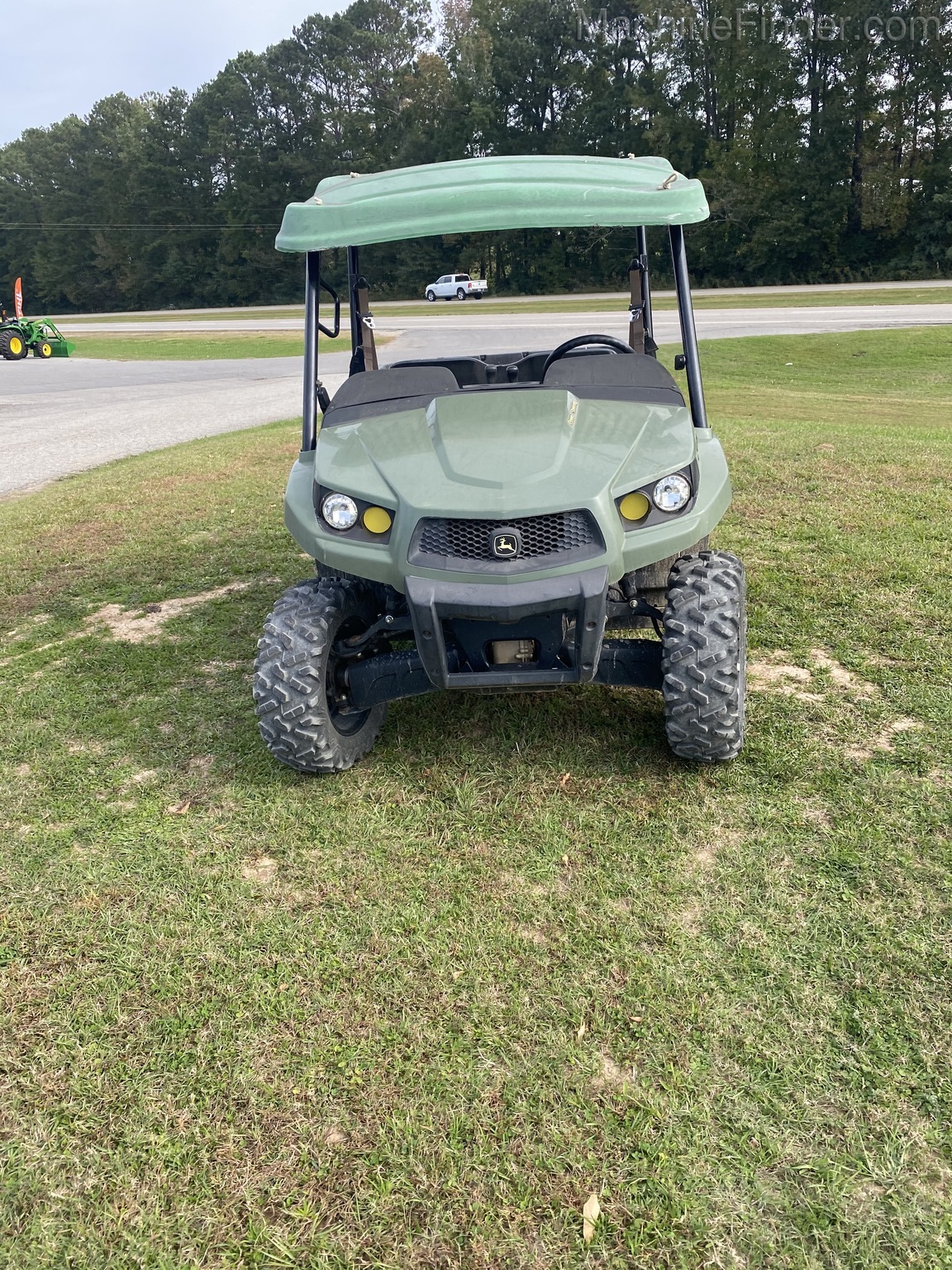 2017 John Deere 590m Image 2