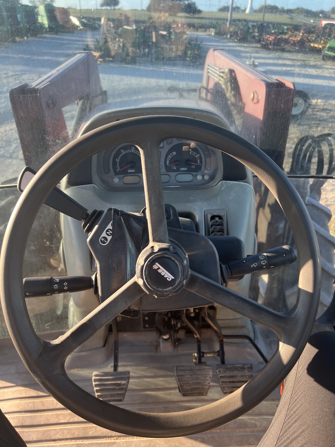 Case IH MAXXIUM 115 Image 6