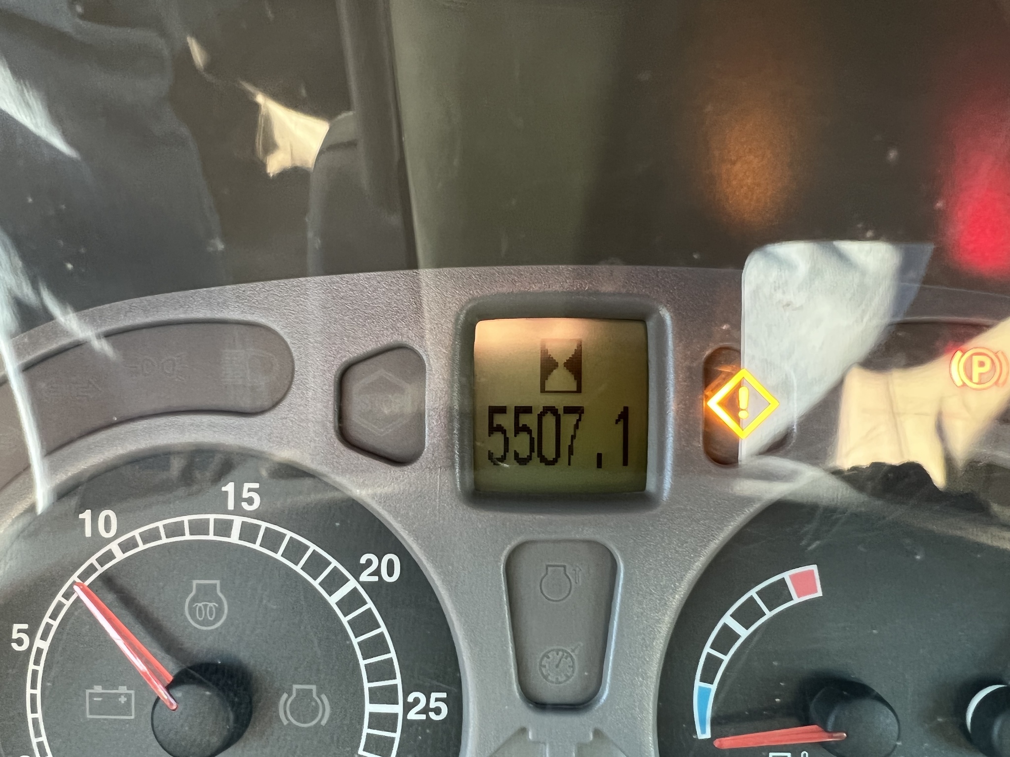 Case IH MAXXIUM 115 Image 7