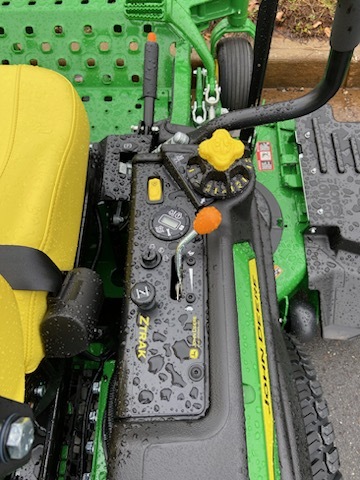 2025 John Deere Z960M Image 7