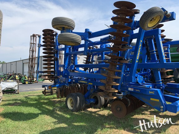 Photo of 2012 Landoll 7450-44