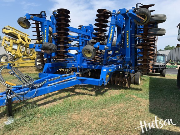 Photo of 2012 Landoll 7450-44