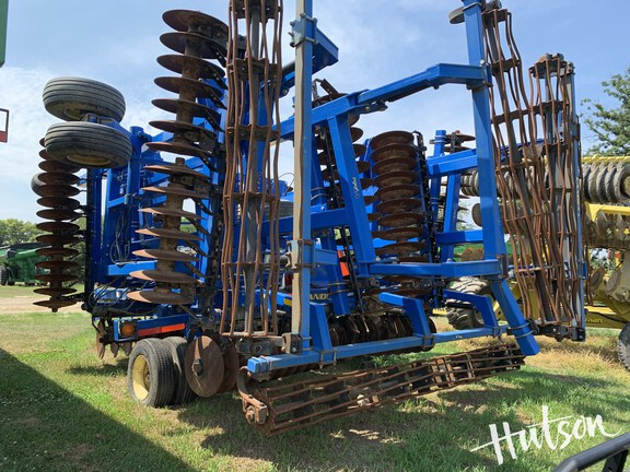Photo of 2012 Landoll 7450-44