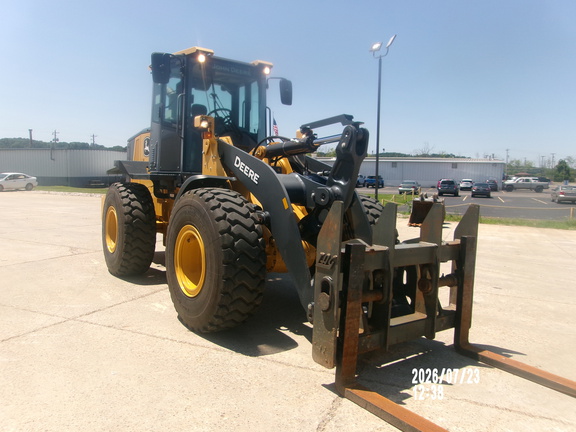 2023 John Deere 544G