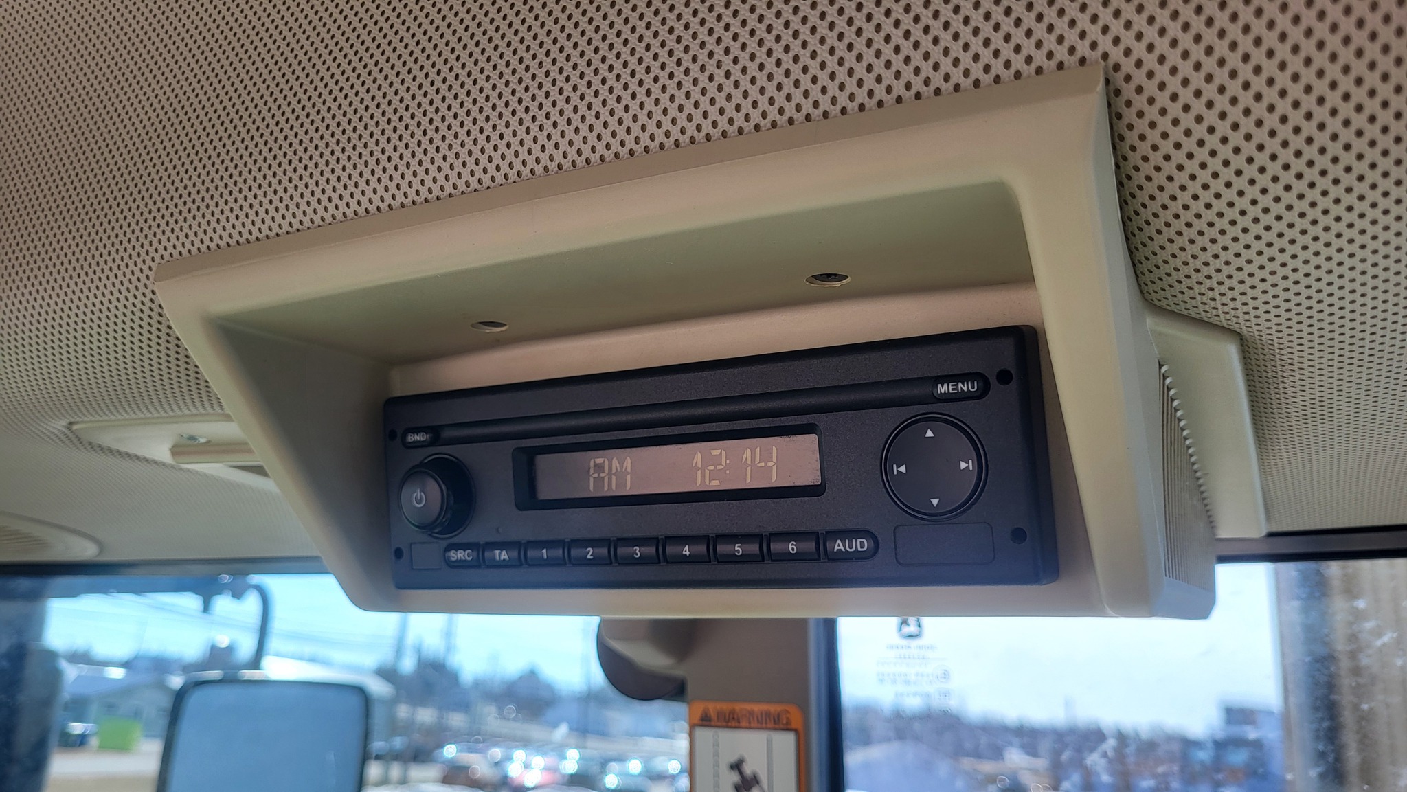 2018 John Deere 6130M Image 12