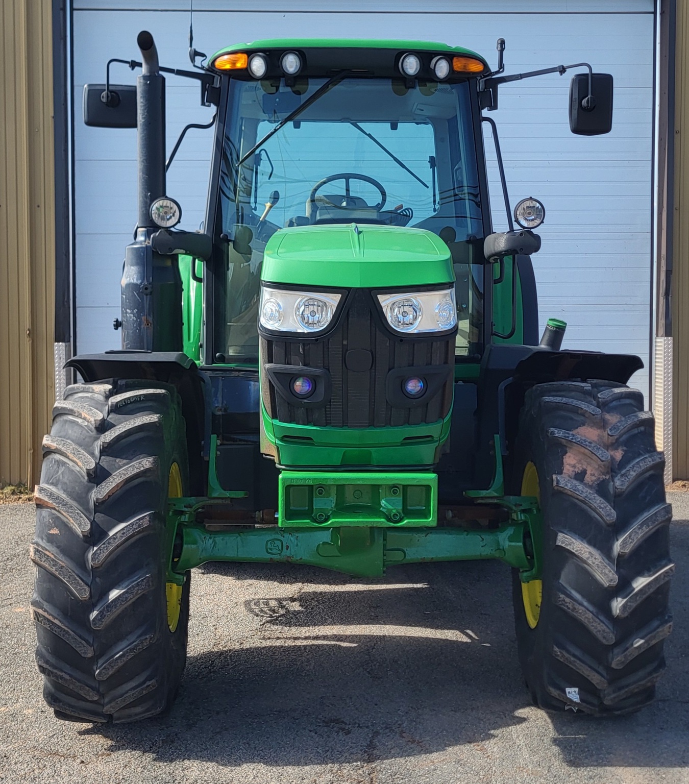 2018 John Deere 6130M Image 3
