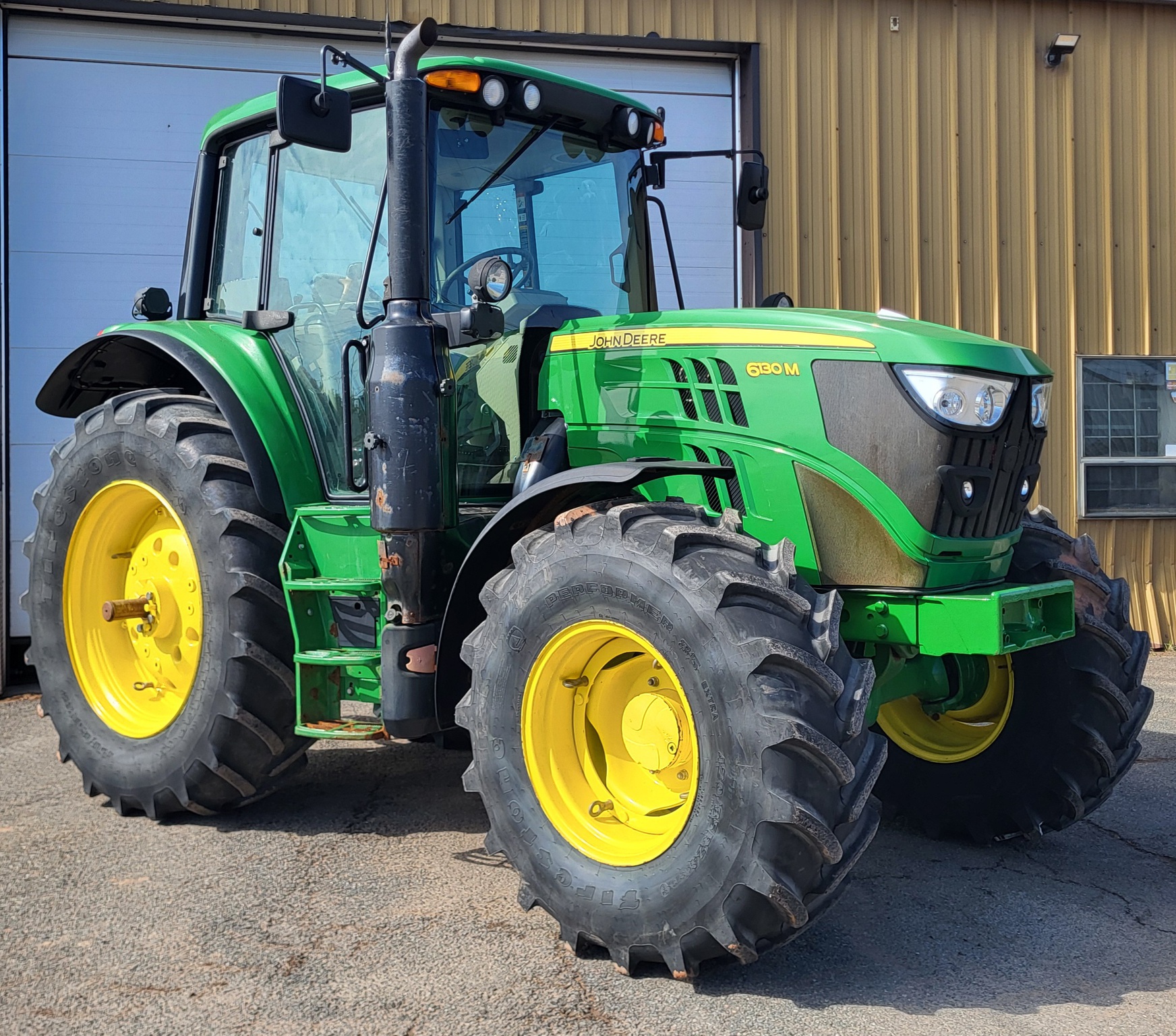 2018 John Deere 6130M Image 5