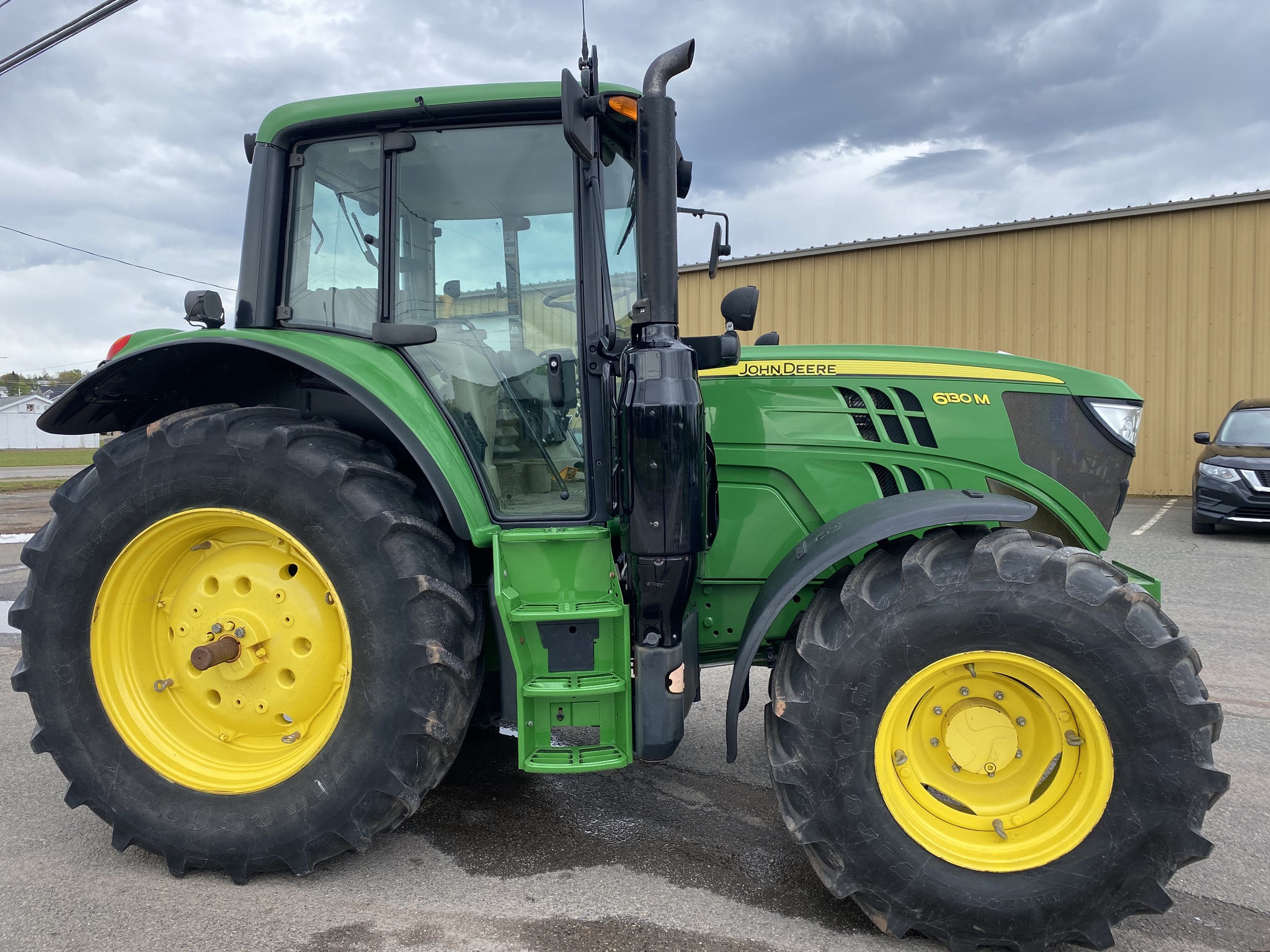 2018 John Deere 6130M Image 5