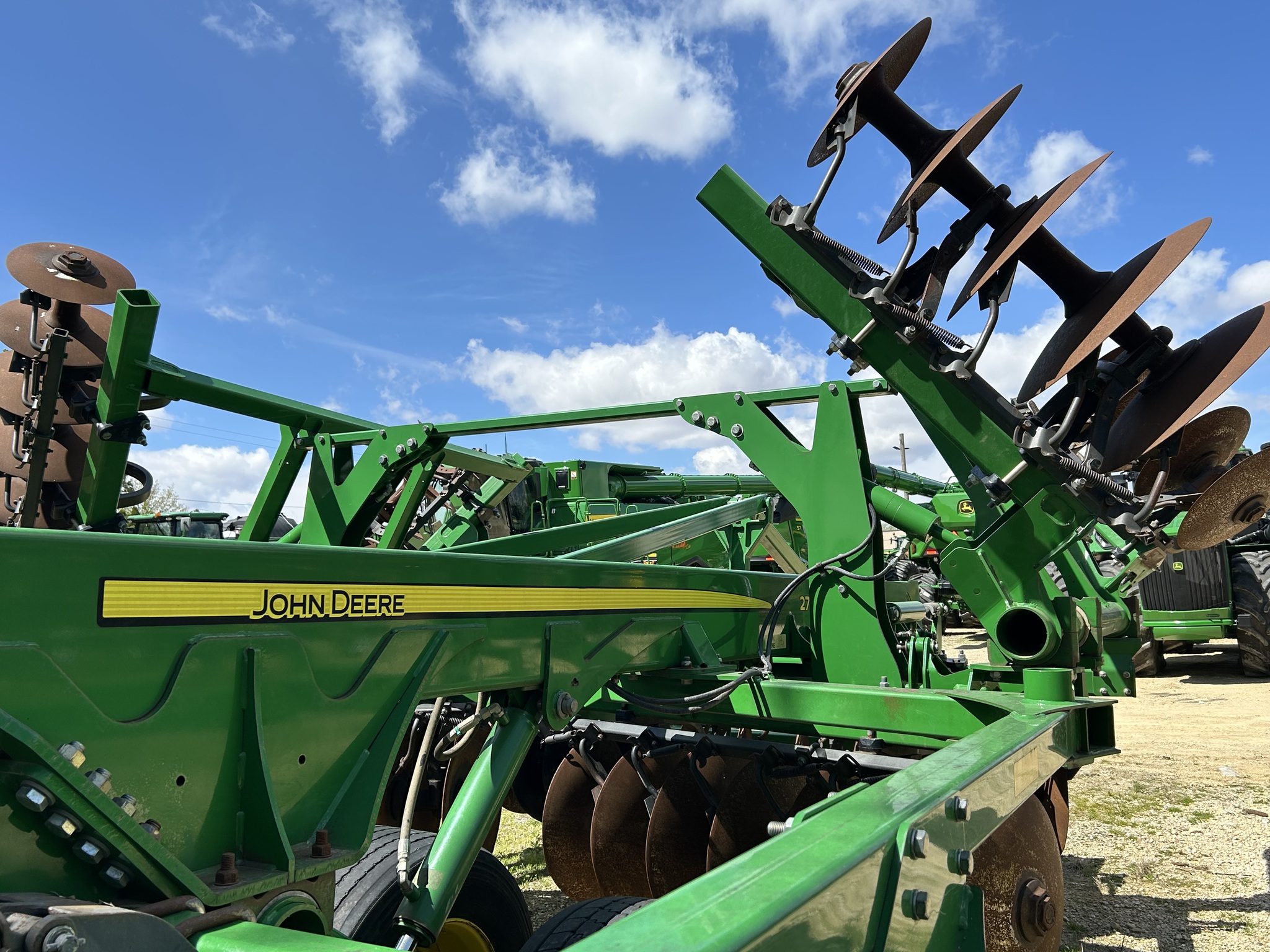  2015 John Deere 2730 at Heritage Tractor in Freeport, IL