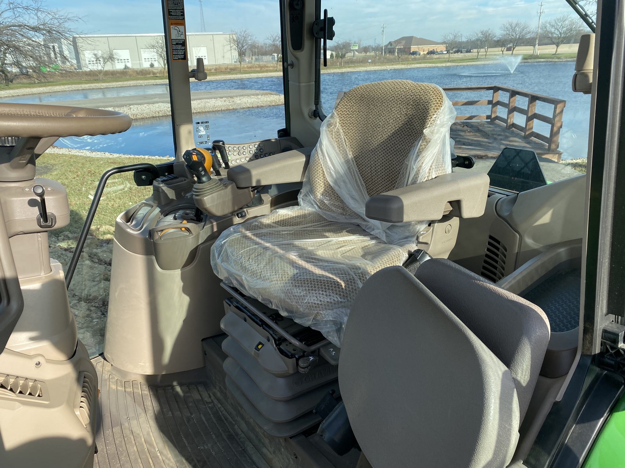 2023 John Deere 6110M Image 7
